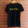 Denni - Queen Cockatoo T-Shirt (Black)