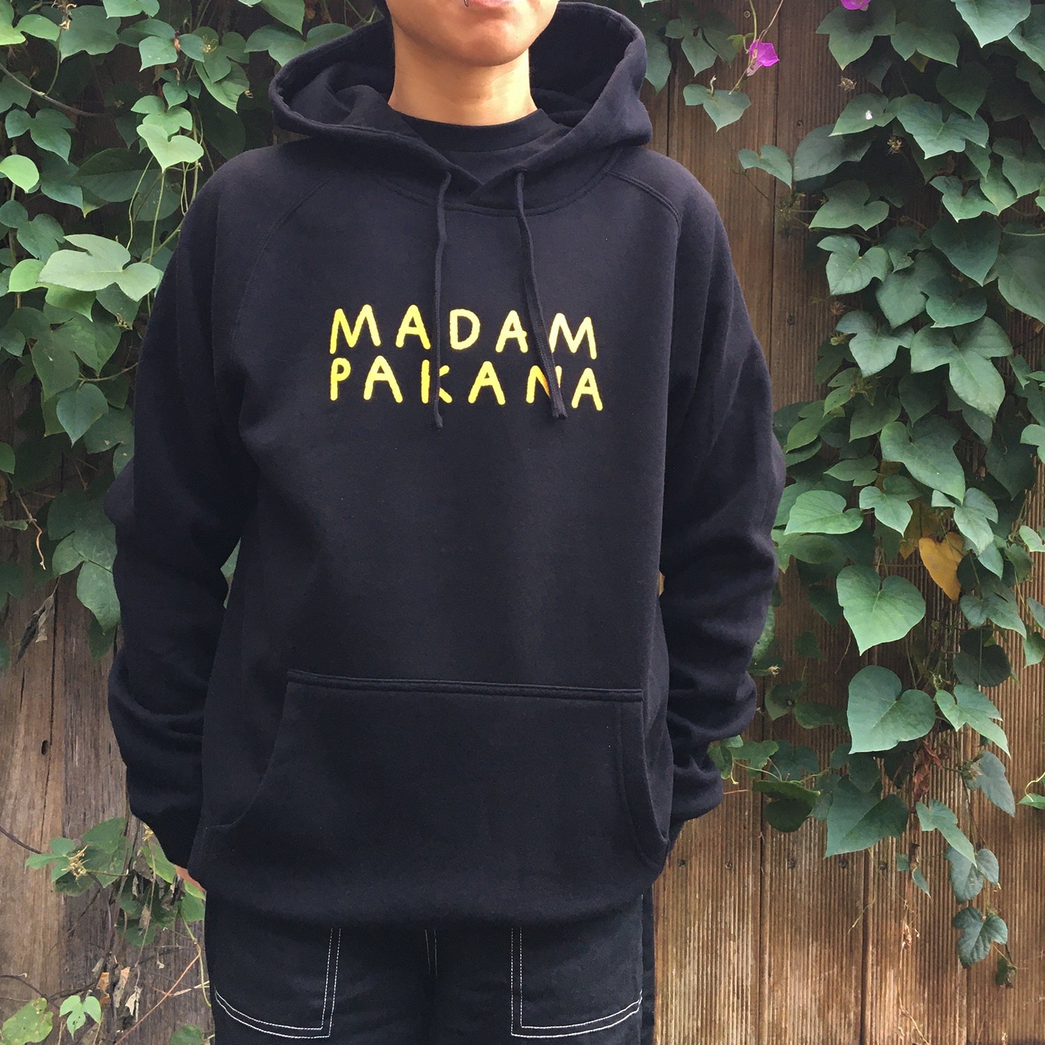Denni - Madam Pakana Queen Cockatoo Hoodie (Black)