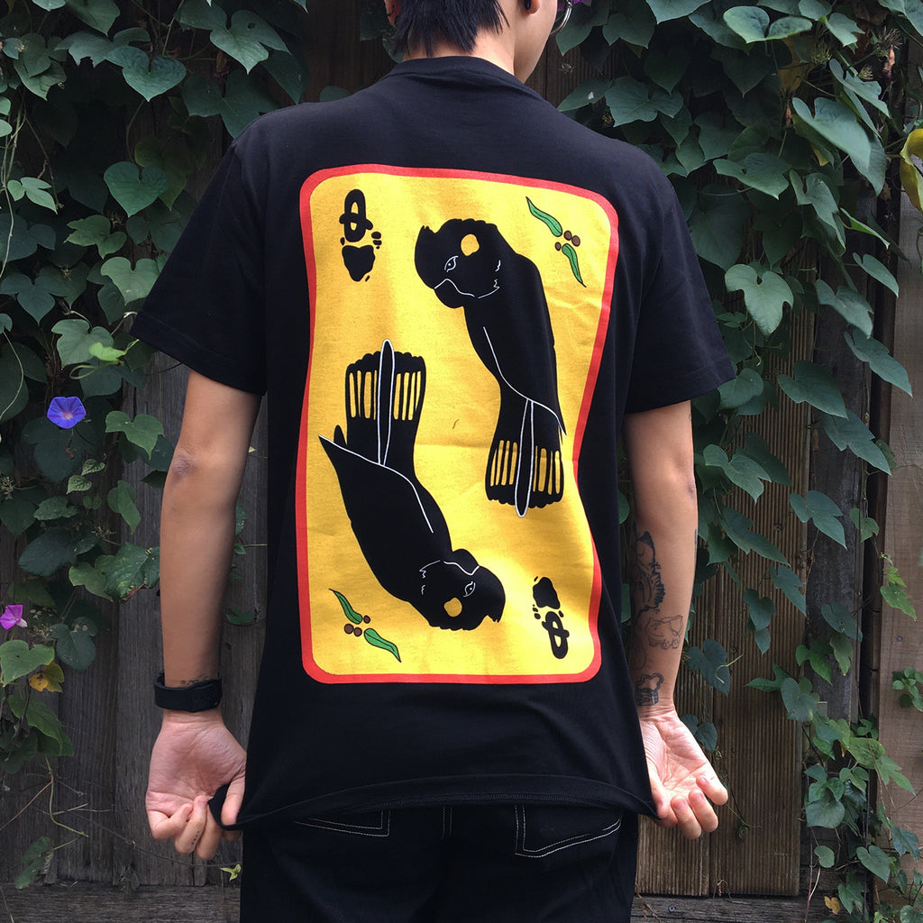 Denni - Madam Pakana Queen Cockatoo T-Shirt (Black)