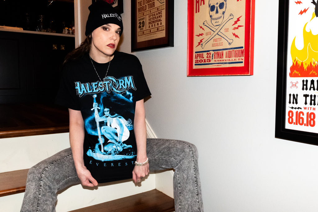 Halestorm - Priestess Everest T-Shirt (Black)