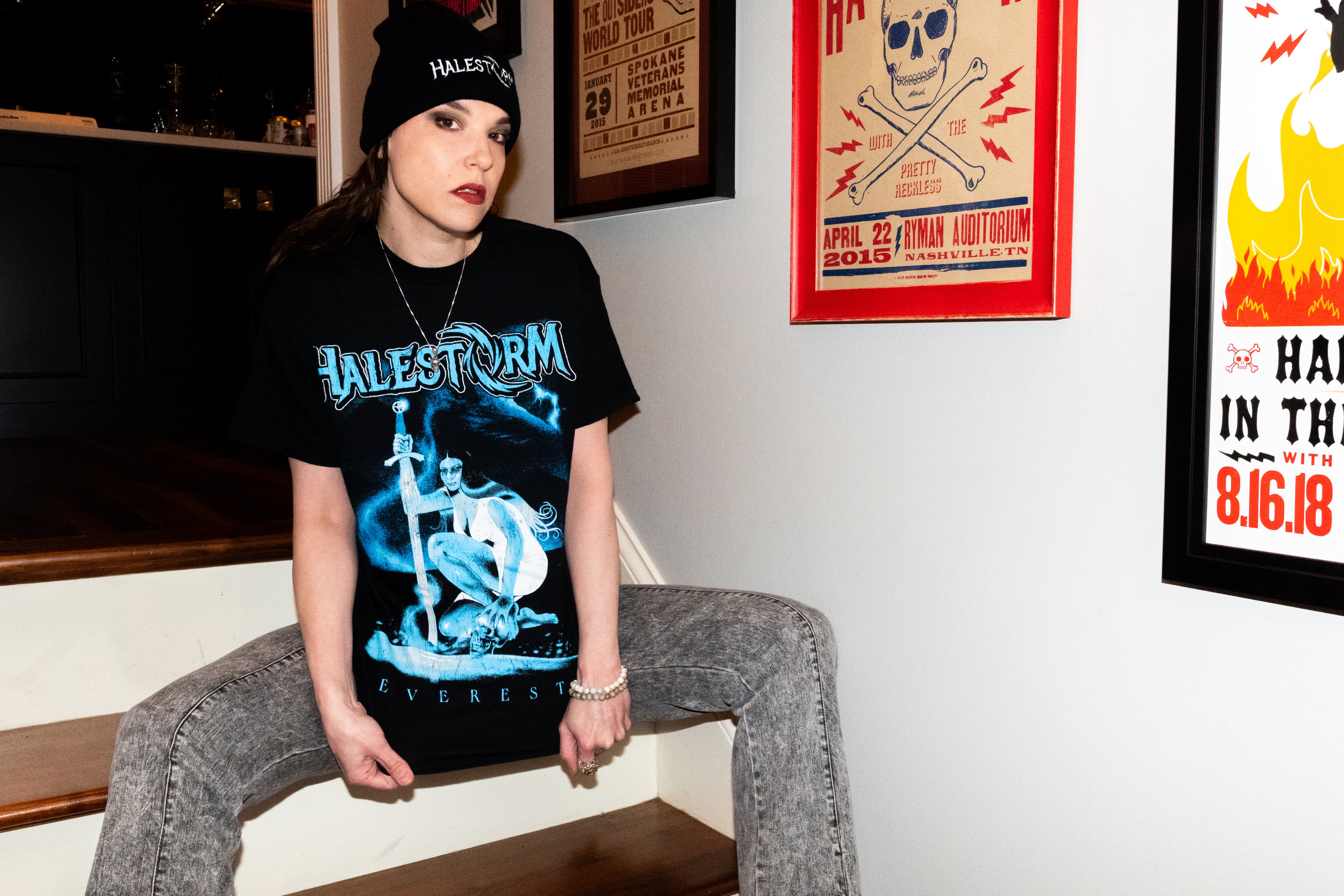 Halestorm - Priestess Everest T-Shirt (Black)