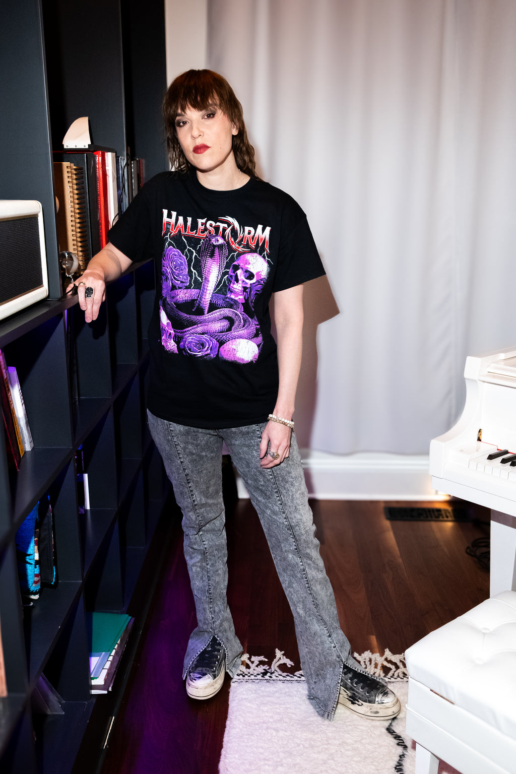 Halestorm - Love Bites T-Shirt (Black)