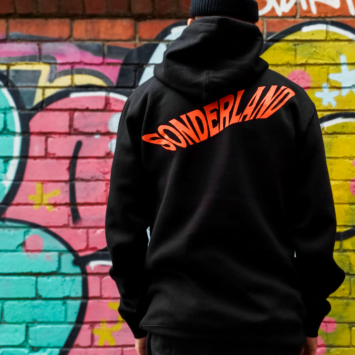 Neck Deep - Sonderland Hoodie (Black)