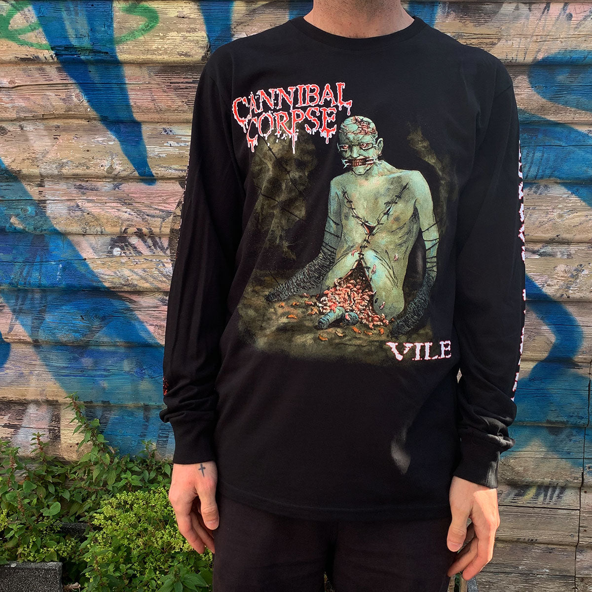 Cannibal Corpse - Vile Cover Long Sleeve (Black)
