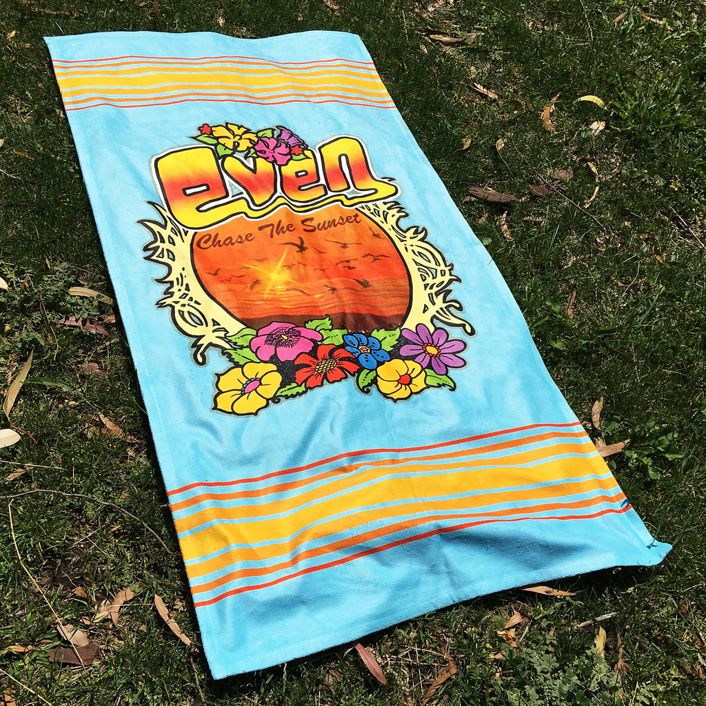 Even - Chase the Sunset Beach Towel